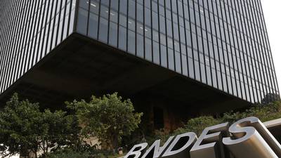 BNDES e fundos de infra; Balanço da AES Brasil: Radar SAdfd