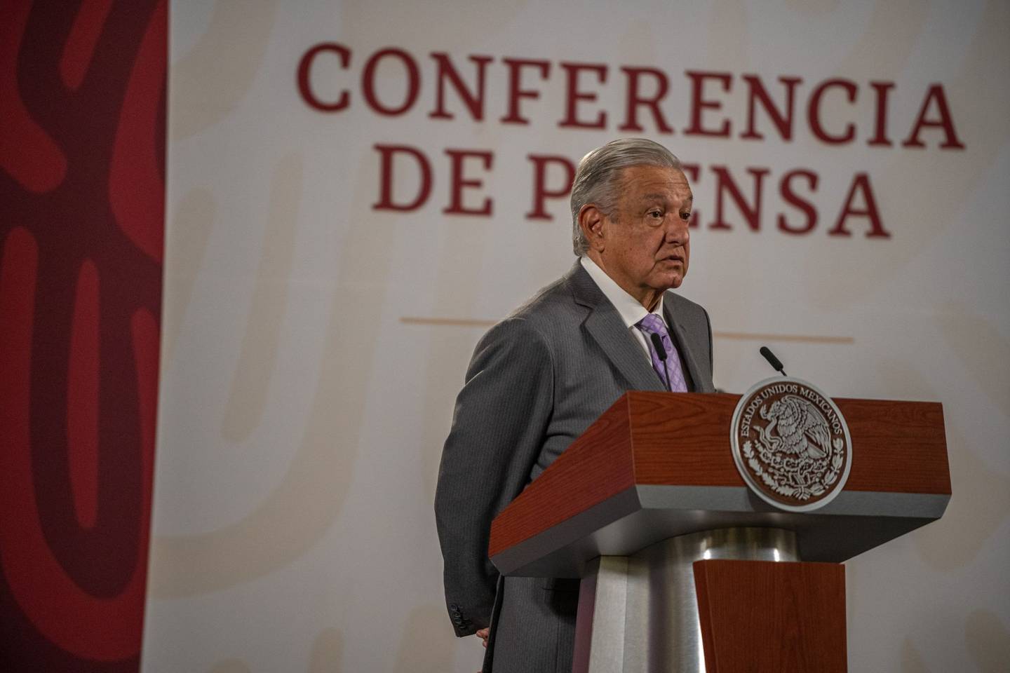 El presidente de México, Andrés Manuel López Obrador, habla durante una conferencia de prensa en Ciudad de México, el martes 15 de marzo de 2022.