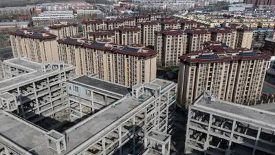 As autoridades chinesas estão planejando introduzir novas medidas de apoio para aliviar as tensões de liquidez em alguns promotores imobiliários.