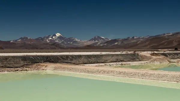 Argentina to Buy Lithium from US Provider Livent for Battery Productiondfd