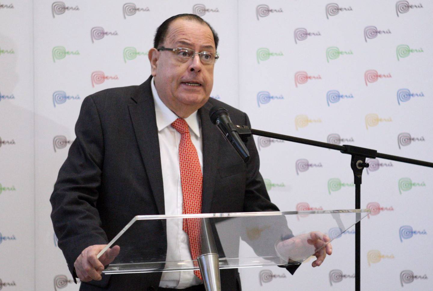 Julio Velarde, presidente del Banco Central de Perú, dice que el país crecería 13,2% este 2021.