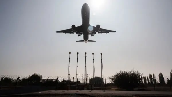 Aerolíneas buscan esquivar tasas e inflación y prevén duplicar beneficios en 2023dfd