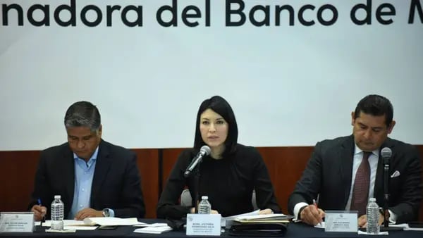 Victoria Rodríguez Ceja afirmó que no se pretende que la moneda digital sea sustituto del dinero, pero sí será un elemento importante para la inclusion financiera (Cortesía: @SenadorMarquez)
