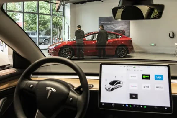 A Tesla vendeu cerca de 1,13 milhão de carros na China de 2014 a março, de acordo com dados do China Automotive Technology and Research Center e da Bloomberg Intelligence.