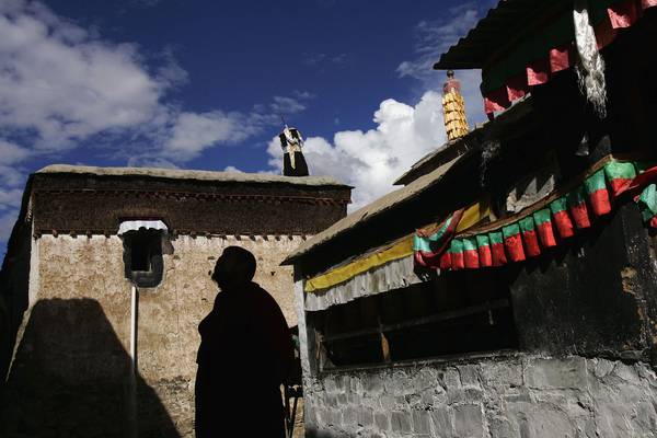 China cierra parte de la capital del Tíbet por Covid-19dfd