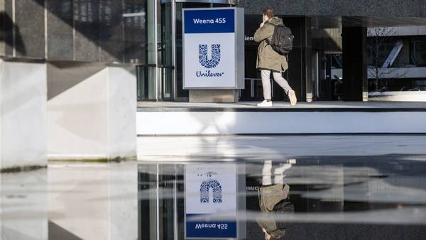 Dove y otros champús secos de Unilever son retirados por riesgo de cáncerdfd