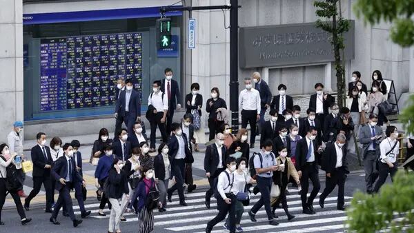 Empresas no Japão terão que revelar diferença salarial entre homens e mulheresdfd