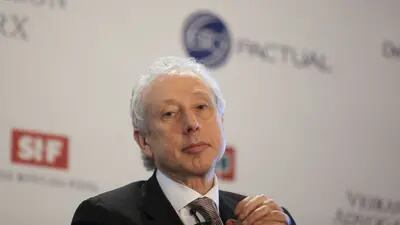 Arida defende que Bolsonaro deveria ter feito uma taxação extraordinária sobre os preços de petróleo da Petrobras e usado esse dinheiro para subsidiar o aumento do Auxílio Brasil