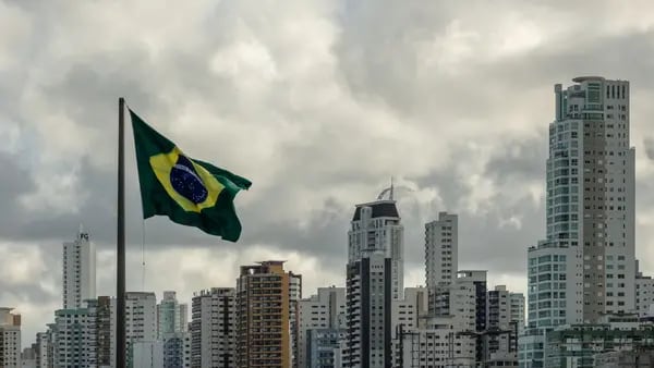 Actividad económica de Brasil se estanca y agrega más desafíos a la gestión de Luladfd