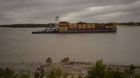 Hidrovía en limbo: Argentina busca definir concesiones clave para sus exportaciones