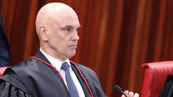 Alexandre de Moraes pede ao PL que refaça pedido de anulação de parte de urnasdfd