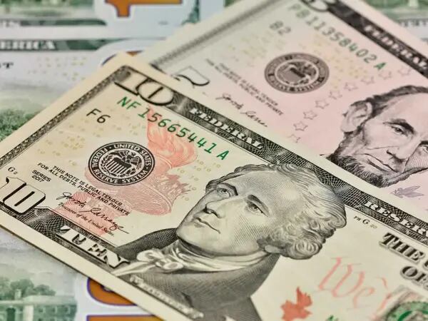 Precio del dólar hoy 23 de febrero: cómo termina el día el tipo de cambio en Colombiadfd