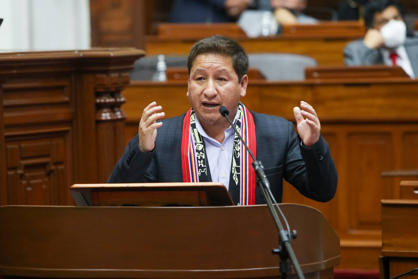 Congreso del Perú otorga voto de confianza al gabinete liderado por Guido Bellido.dfd