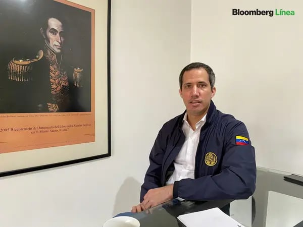 Juan Guaidó in an interview with Bloomberg Línea.