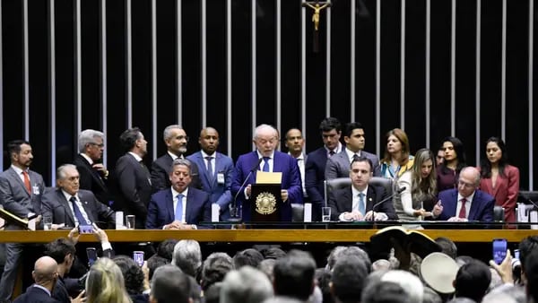 Lula asume la presidencia de Brasil y llama al diálogo y a la defensa de la democraciadfd