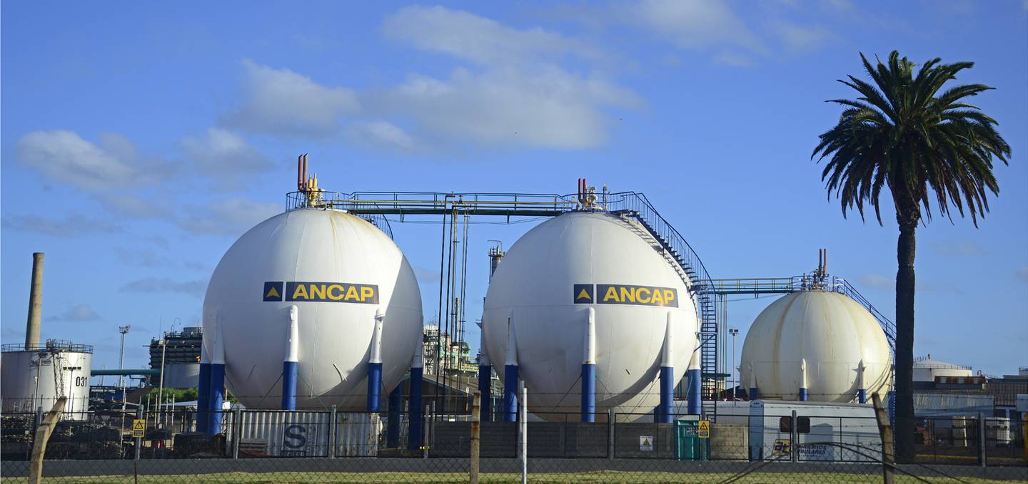 La refinería de La Teja, de la empresa uruguaya ANCAP.