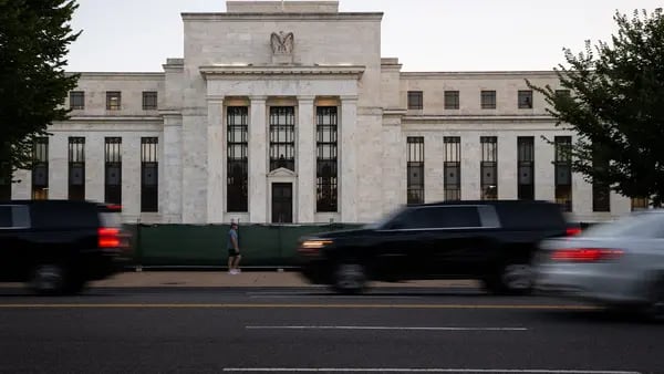 Bostic, de la Fed, cree que los recortes de tasas comenzarán en el tercer trimestredfd