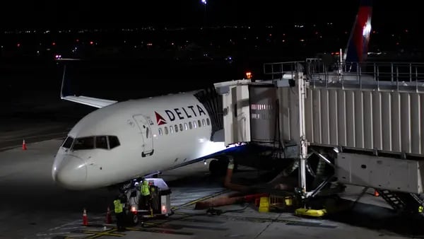 EE.UU. considera detener empresa entre Delta-Aeroméxico por preocupaciones en Méxicodfd