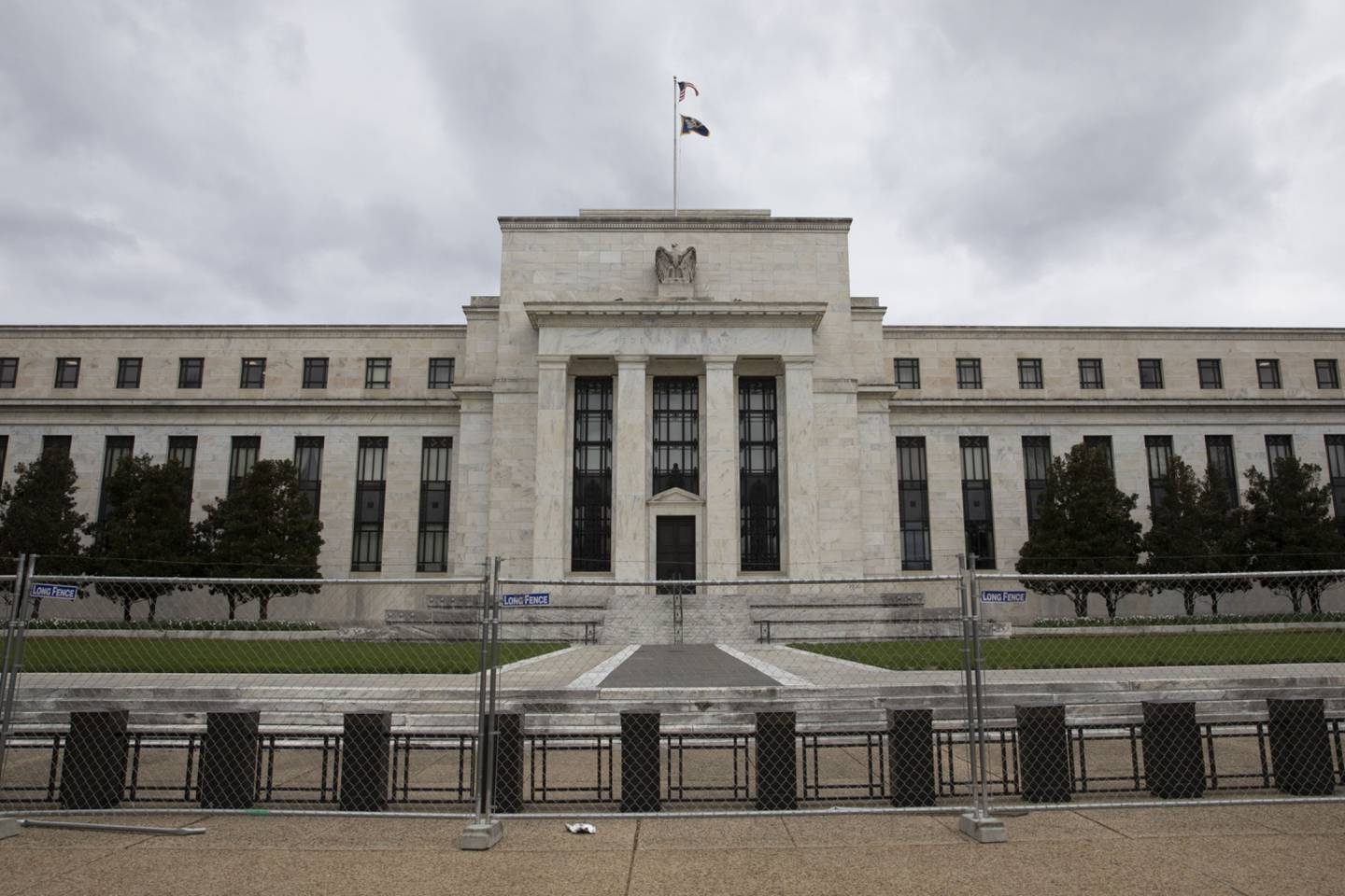 El edificio de la Reserva Federal Marriner S. Eccles en Washington, D.C., Estados Unidos, el domingo 10 de abril de 2022.