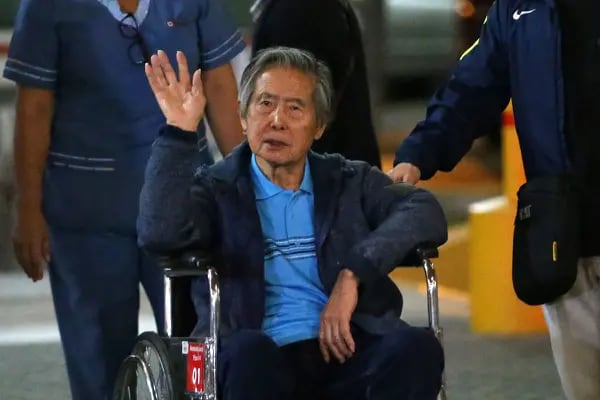 En la imagen Alberto Fujimori, quien fue condenado a 25 años de prisión en el 2009 por crímenes de lesa humanidad cometidos durante su gobierno que involucraron a los casos de La Cantuta y Barrios Altos