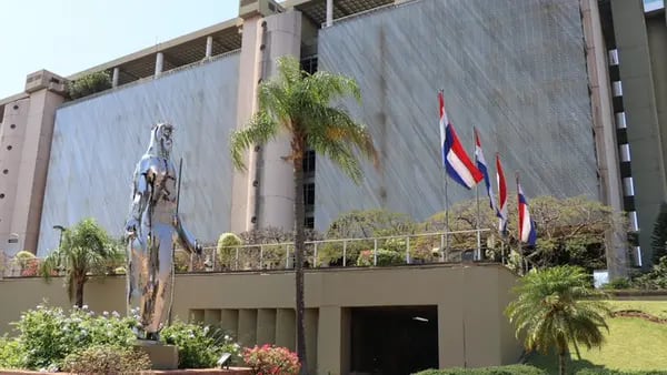 Banco Central de Paraguay eleva su tasa referencial a 7,75%dfd