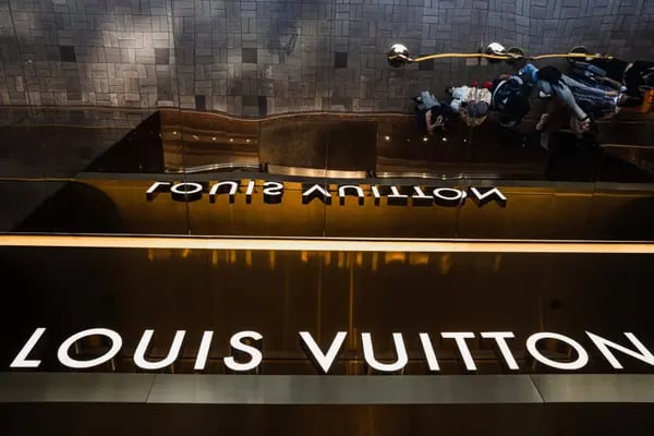 Tienda de Louis Vuitton en Hong Kong, China.