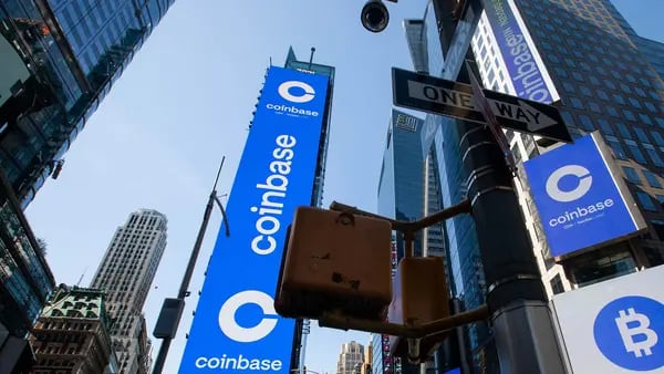 Coinbase avanza mientras inversores buscan el fondo de los precios criptodfd
