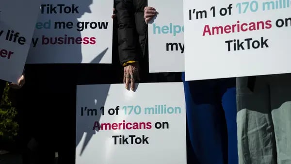 Legisladores de EE.UU. piden a la FTC investigar el uso de niños por parte de TikTok para ejercer presióndfd