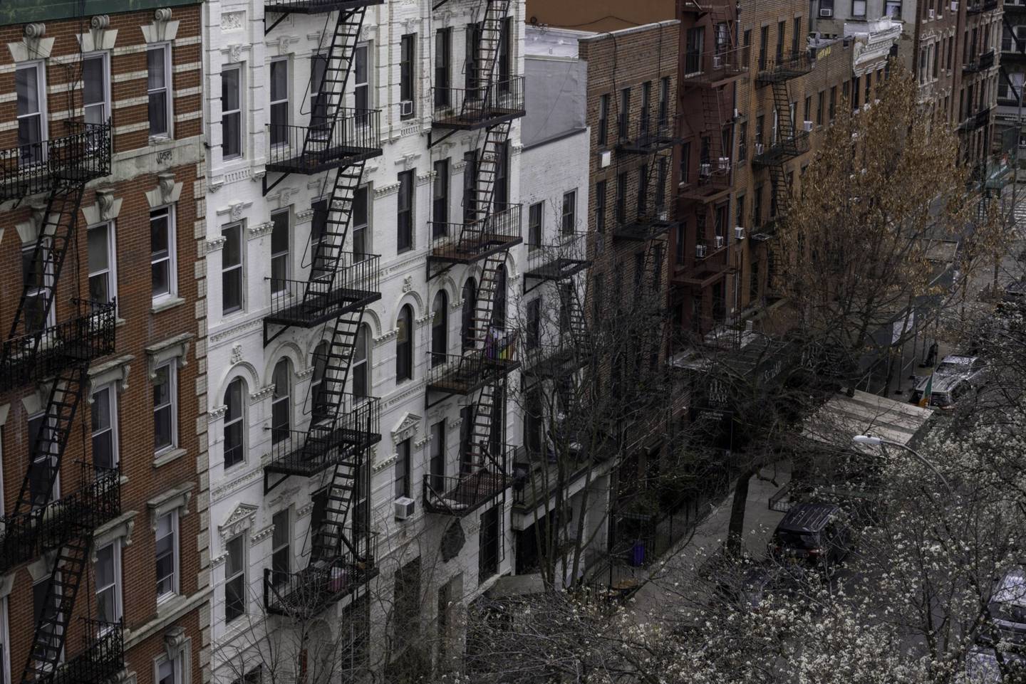 Edificios de departamentos en el barrio East Village de Nueva York, EE.UU., el martes 28 de marzo de 2023.