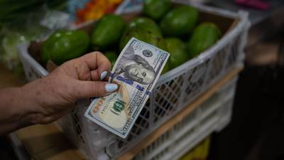 Venezuela’s Economic Situation Improves, But Analysts’ Outlook Remains Tempereddfd