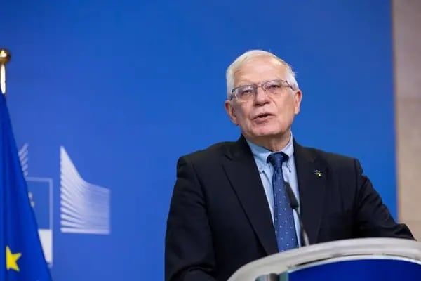 Josep Borrell, Alto Representante de la Unión Europea para Asuntos Exteriores y Política de Seguridad, llamó a El Salvador a tomar postura en favor de Ucrania en el conflicto con Rusia