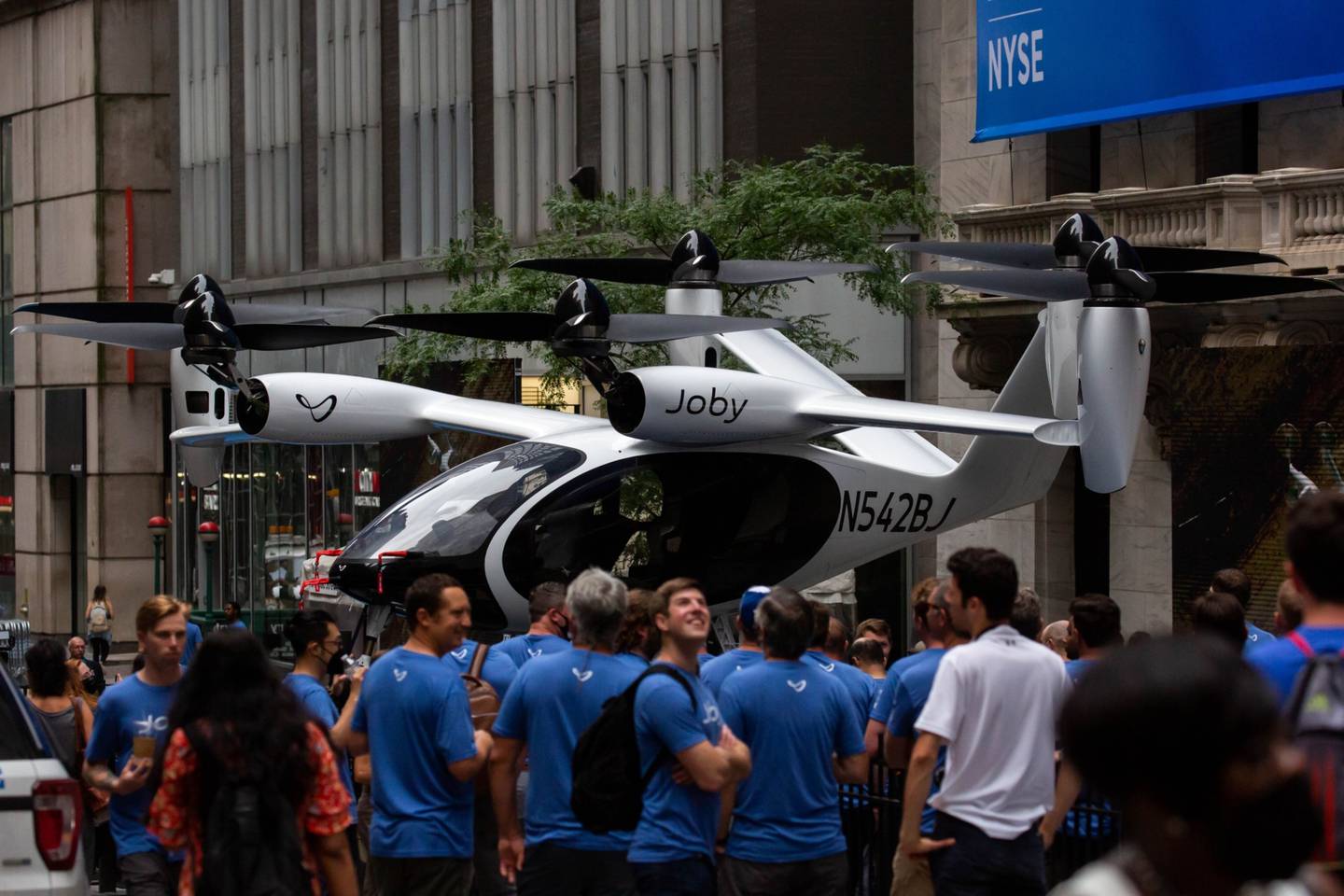 Día de cotización de Joby Aviation, que construye aviones eléctricos de despegue y aterrizaje vertical, en agosto en la Bolsa de Nueva York. Fotógrafo: Michael Nagle/Bloomberg