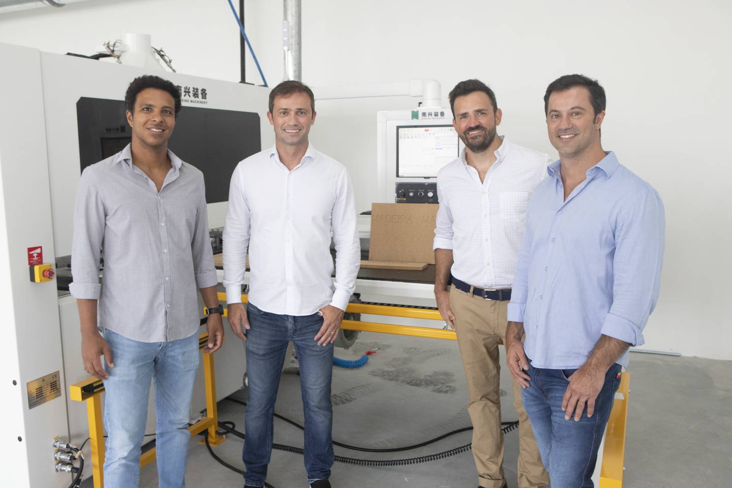 Ejecutivos de MadeiraMadeira: Robson Privado (COO), Marcelo Scandian (CXO), Santiago Antoranz, vicepresidente de desarrollo de productos y Daniel Scandian (CEO).