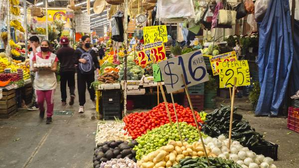 Inflación en México se ubica en 7,62% en febrero y baja más de lo esperadodfd