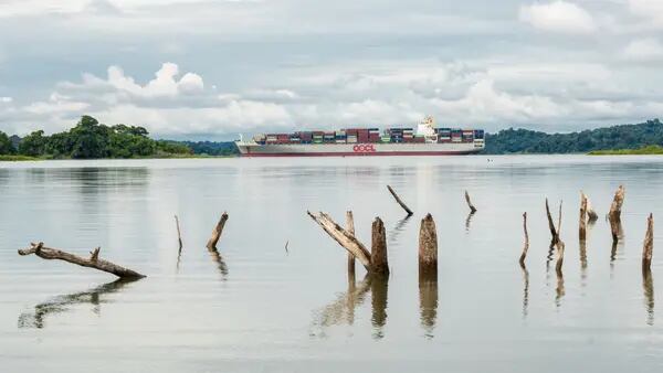 El Canal de Panamá necesita el resto del año para poder recuperarse de la sequíadfd