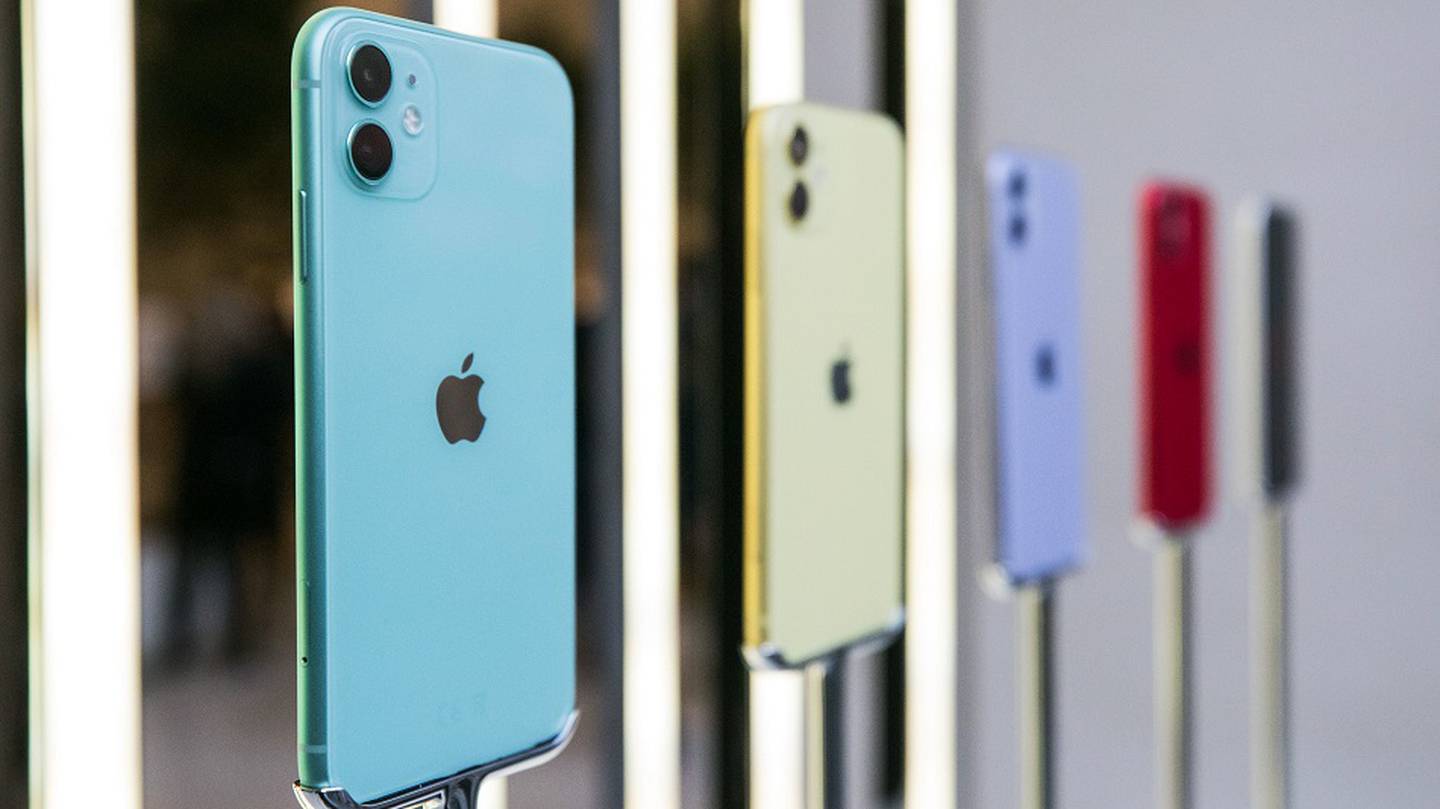 Início do ano foi difícil para fabricantes de smartphones, mas Apple insiste em manter produção