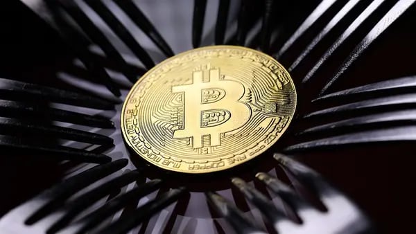 Bitcoin extiende su retroceso por segunda semana: cae por debajo de US$20.000dfd