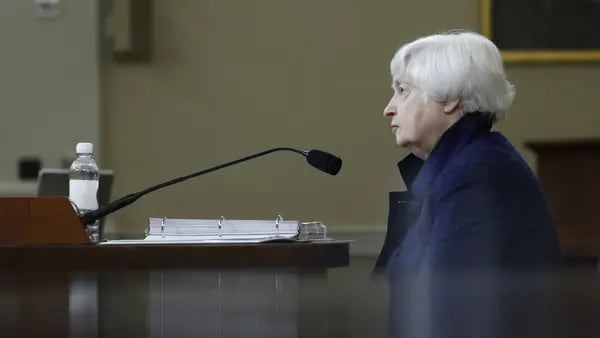 Yellen advierte del riesgo para la independencia de la Fed en medio de las especulaciones sobre Trumpdfd