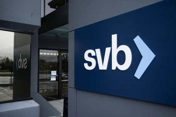 Fachada do SVB: banco de investimento tem interessados que lideram a divisão (Philip Pacheco/Bloomberg)