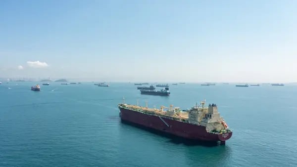 Sequía del Canal de Panamá encarece transporte de combustible a través del Atlánticodfd