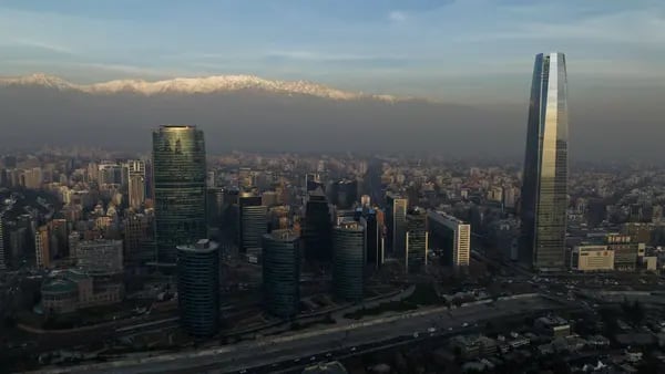 Regulador chileno sanciona a seis entidades financieras por no remitir información a Fiscalíadfd