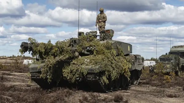 Ministros de la UE presionan a Alemania sobre la entrega de tanques a Ucraniadfd