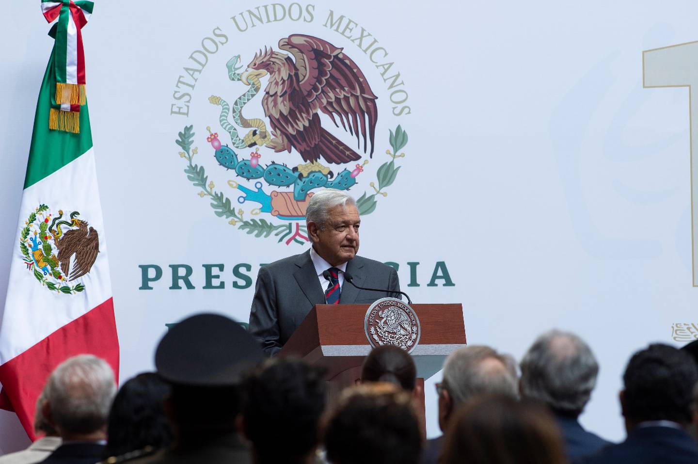 Andrés Manuel López Obrador, presidente de México, durante su mensaje por los 100 primeros días del cuarto año de gobierno en Palacio Nacional, Ciudad de México (Cortesía: Gobierno de México).