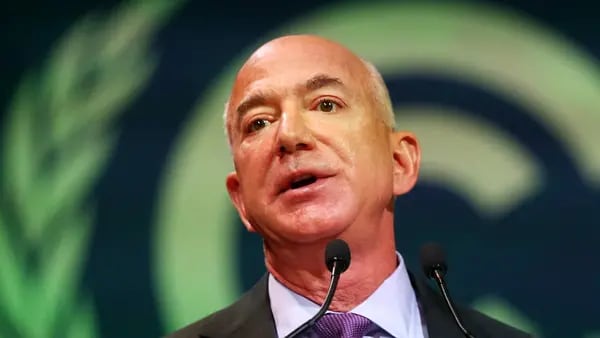 Jeff Bezos, el dueño de Amazon: su biografía y la fortuna que acumuladfd