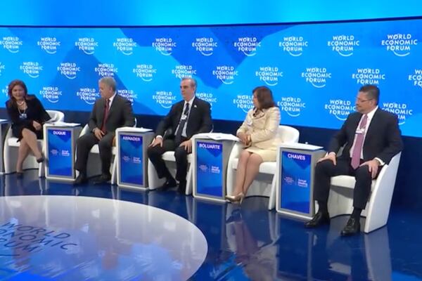 Clima de negocios: Presidentes de LatAm buscan captar inversiones en Davosdfd