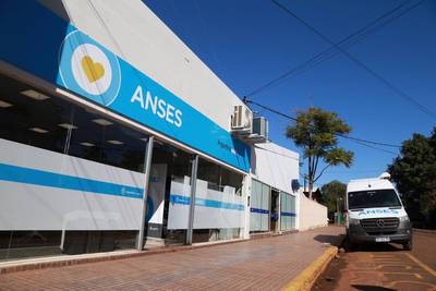 Pagos de ANSES abril 2023: este es el calendario de cobros en Argentinadfd