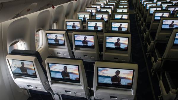 Qatar Airways planea un futuro sin primera clase en los vuelos de larga distanciadfd