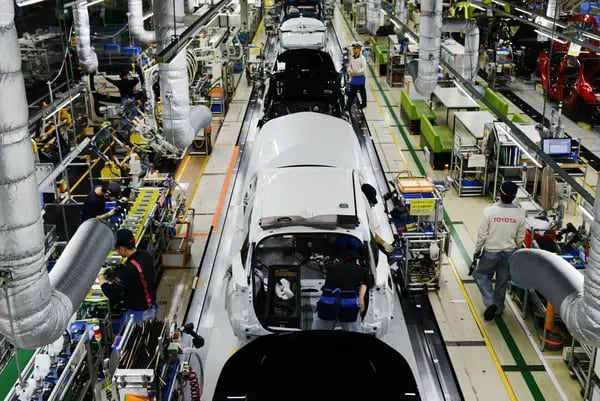 El sindicato de Toyota se prepara para pedir bonificaciones y salarios más altos