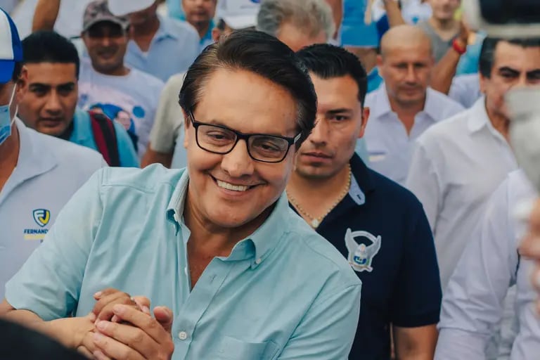 El candidato presidencial Fernando Villavicencio en un evento en la ciudad de Esmeraldas, el 26 de julio de 2023.dfd