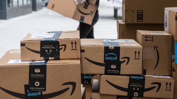 Amazon cresce, mas enfrenta novo desafio: cortar espaço de armazénsdfd